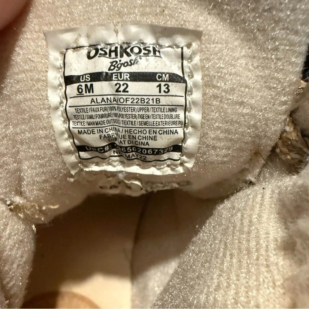 OshKosh B'gosh Camel‎ Brown Faux Fur Booties Toddler girl Sz 6